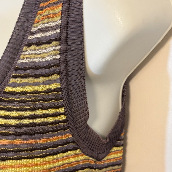 Gone - Picture 5 of 9